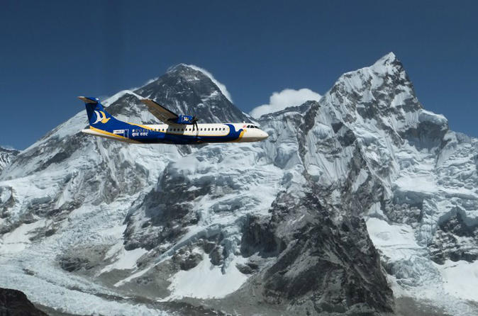 Survoler l’Everest en avion